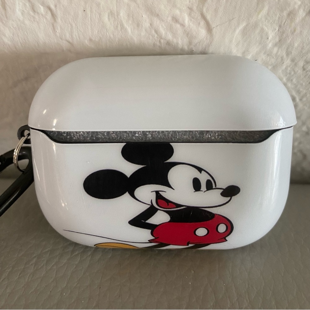 Mickey Mouse Airpods Pro Case
